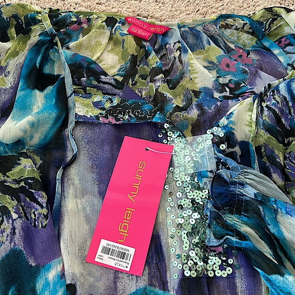 Sunny Leigh NWT Floral Sequins Cinch Waist Long Sleeve Shirt Top **Size S** - Picture 4 of 4